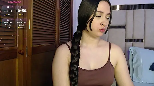 Snapshot of sofiaduque_26 chatting on 05-03-26, 07:31 sofiaduque 26 online show from 05-03-26, 07:31
