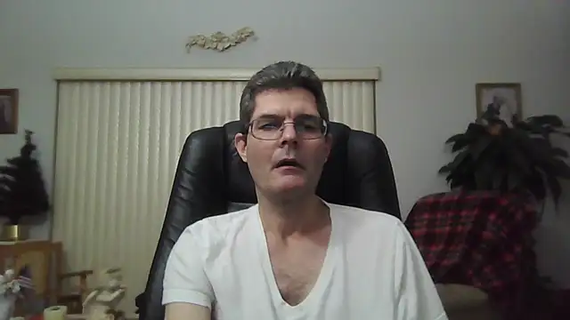 Copfiremen4566 online show from 12-23-24, 03:29