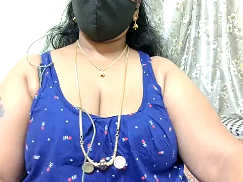 Pallavi-sri online show from 02-08-25, 06:22