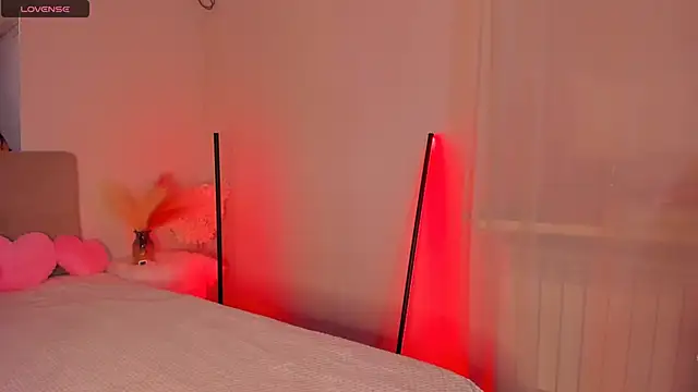 SelenaaSky online show from 02-09-25, 01:35