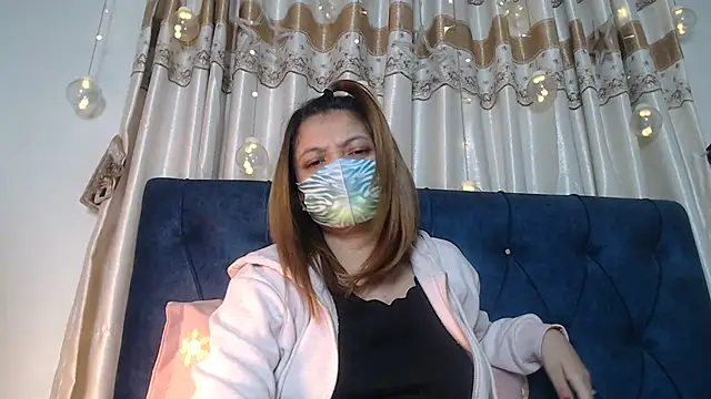 Jen jennyy1 online show from 01-21-25, 07:50
