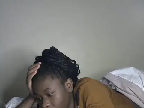 Novah  online show from 11-10-25, 07:40