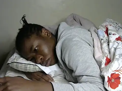 Novah  online show from 12-18-25, 02:17