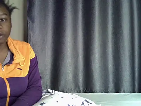 Snapshot of Novah_ chatting on 07-10-26, 01:54 Novah online show from 07-10-26, 01:54