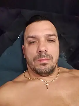 Snapshot of Mitzatb4u chatting on 11-08-25, 02:17 Mitzatb4u online show from 11-08-25, 02:17