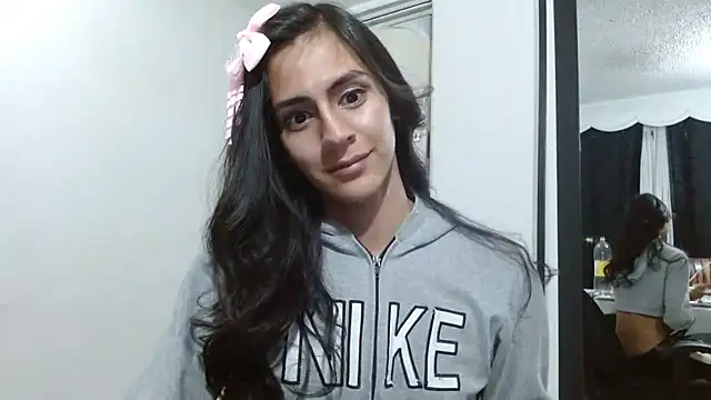 Snapshot of _princess_queen chatting on 03-13-26, 08:10 princess queen online show from 03-13-26, 08:10