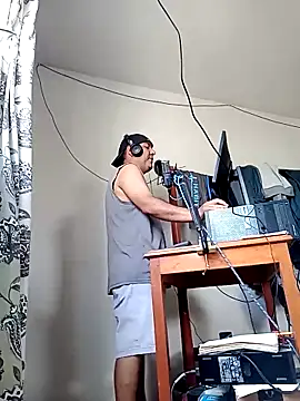 Snapshot of nek36 chatting on 03-11-26, 06:25 nek36 online show from 03-11-26, 06:25