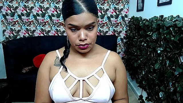 Snapshot of Wendy_Hot_ chatting on 01-31-25, 07:39 Wendy Hot online show from 01-31-25, 07:39