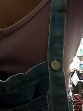 Snapshot of Wendy_Hot_ chatting on 03-12-25, 10:17 Wendy Hot online show from 03-12-25, 10:17