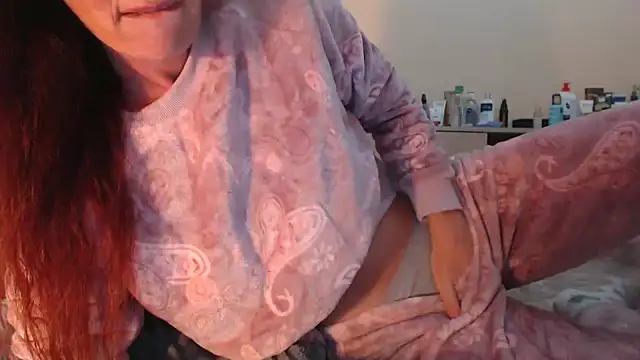 Snapshot of LovelyAndraGirl chatting on 09-19-25, 07:36 LovelyAndraGirl online show from 09-19-25, 07:36