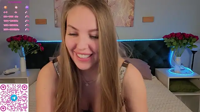 Snapshot of Kelly_Hardy chatting on 02-14-26, 01:24 Kelly Hardy online show from 02-14-26, 01:24