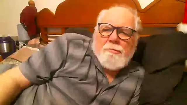 Snapshot of Slydevil_SC chatting on 12-02-24, 02:19 Slydevil SC online show from 12-02-24, 02:19