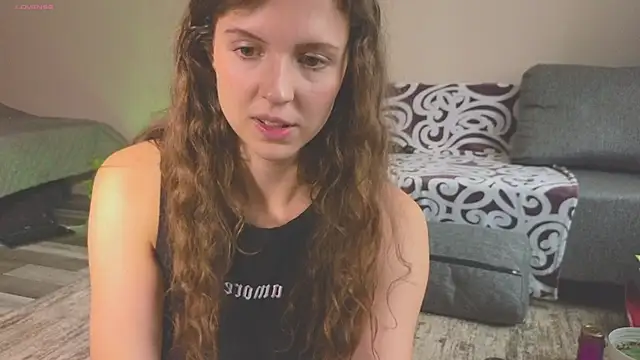 Sereta Finn online show from 10-04-25, 11:08