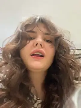Snapshot of NikaMur chatting on 01-05-25, 07:49 NikaMur online show from 01-05-25, 07:49