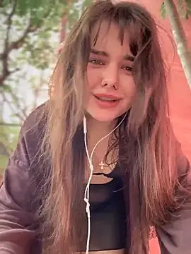 Snapshot of NikaMur chatting on 02-13-26, 02:29 NikaMur online show from 02-13-26, 02:29