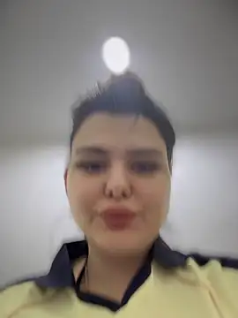 Snapshot of NikaMur chatting on 02-17-26, 02:19 NikaMur online show from 02-17-26, 02:19