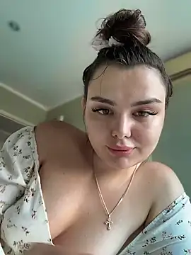 Snapshot of NikaMur chatting on 03-02-26, 02:14 NikaMur online show from 03-02-26, 02:14