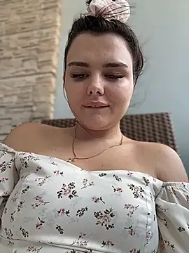 Snapshot of NikaMur chatting on 03-02-26, 05:08 NikaMur online show from 03-02-26, 05:08