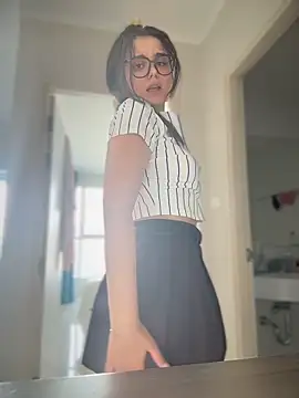 Snapshot of NikaMur chatting on 03-14-26, 02:28 NikaMur online show from 03-14-26, 02:28