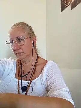 MILEIDE980 online show from 03-01-26, 02:19