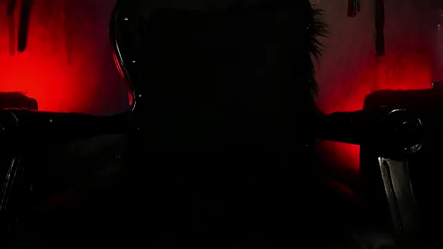 Snapshot of CharlotteScotte chatting on 03-12-25, 02:01 CharlotteScotte online show from 03-12-25, 02:01