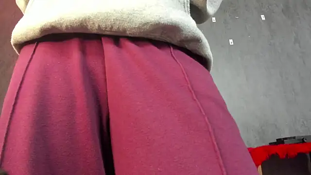 Snapshot of CharlotteScotte chatting on 03-15-25, 11:19 CharlotteScotte online show from 03-15-25, 11:19