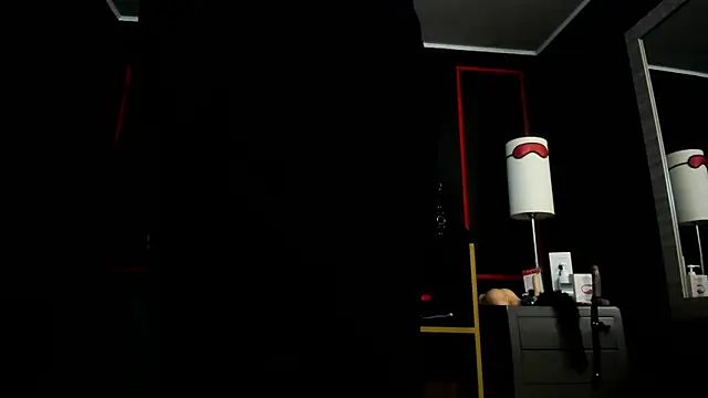 Snapshot of CharlotteScotte chatting on 11-26-25, 11:55 CharlotteScotte online show from 11-26-25, 11:55