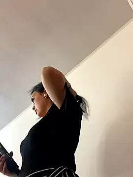 Snapshot of CharlotteScotte chatting on 03-11-26, 03:07 CharlotteScotte online show from 03-11-26, 03:07