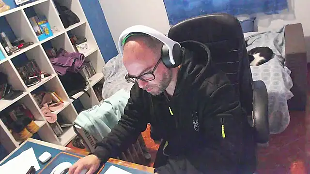 ravingr4d4 online show from 02-05-26, 11:59