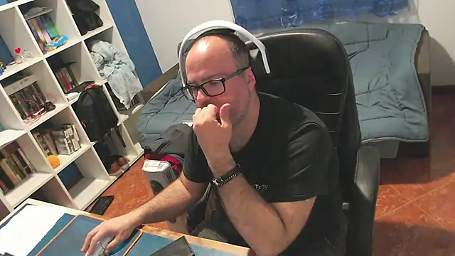 ravingr4d4 online show from 03-31-26, 08:42