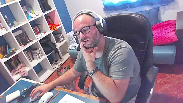 ravingr4d4 online show from 06-02-26, 10:06