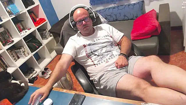 ravingr4d4 online show from 06-15-26, 10:45