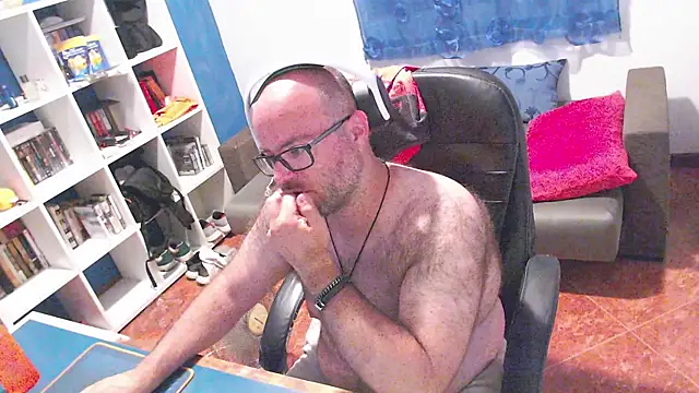 ravingr4d4 online show from 06-21-26, 08:55