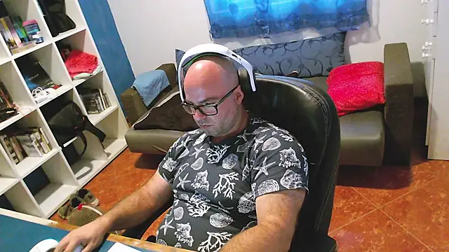 ravingr4d4 online show from 07-31-26, 11:09