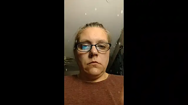 Snapshot of sexybeautifularies chatting on 03-20-25, 02:51 sexybeautifularies online show from 03-20-25, 02:51