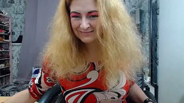 Snapshot of Helen1974 chatting on 12-02-25, 01:50 Helen1974 online show from 12-02-25, 01:50