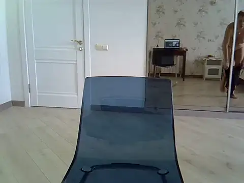 Snapshot of Alexandra-Rosee chatting on 03-05-25, 06:12 Alexandra-Rosee online show from 03-05-25, 06:12