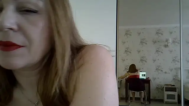 Snapshot of Alexandra-Rosee chatting on 03-08-26, 04:05 Alexandra-Rosee online show from 03-08-26, 04:05