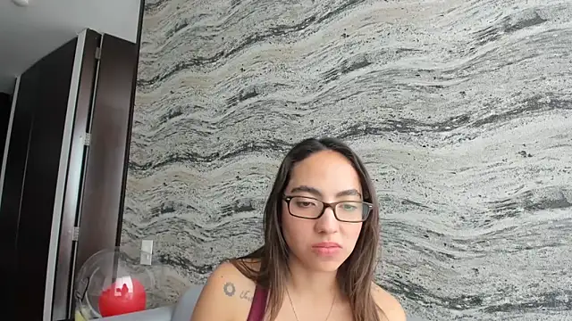 Sophi  a online show from 10-14-25, 07:03