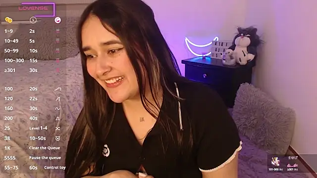 Snapshot of Megan_FE chatting on 12-04-24, 04:43 Megan FE online show from 12-04-24, 04:43