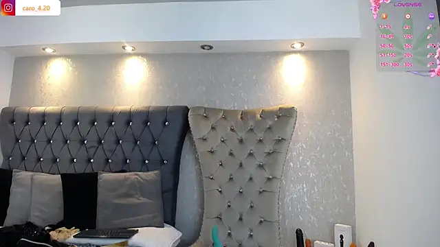 CaroFisher online show from 01-11-26, 01:38