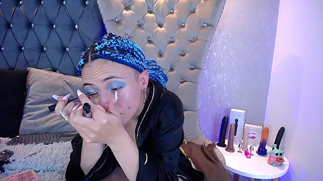 CaroFisher online show from 03-12-26, 01:28