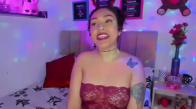 Zoe Gruber online show from 02-14-25, 04:37