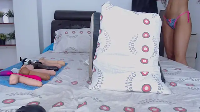 Snapshot of AnaMurcia chatting on 12-15-24, 05:20 AnaMurcia online show from 12-15-24, 05:20