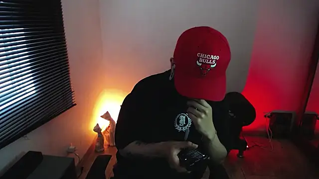 zacwatson  online show from 02-12-26, 10:16