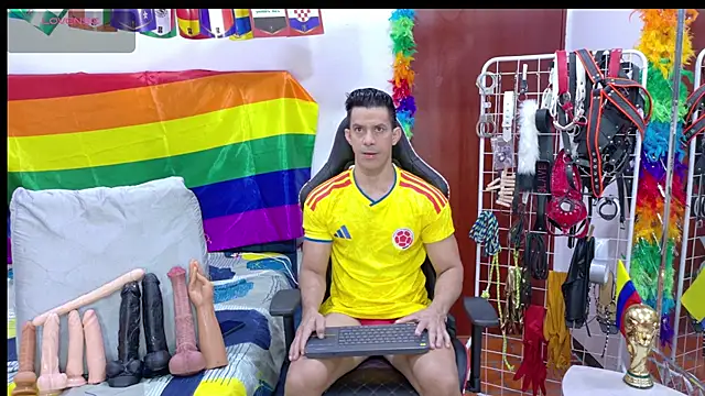 JoseRumbero26 online show from 06-27-26, 01:06