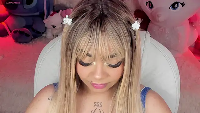 conny  curly online show from 03-02-25, 04:32