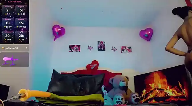  ChanellR  online show from 01-20-25, 11:35