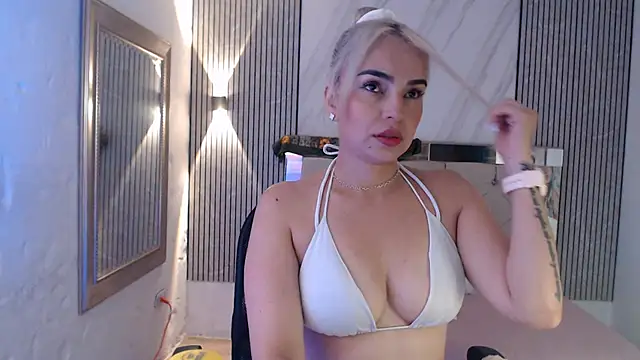 ashley  tylor online show from 07-14-26, 08:03