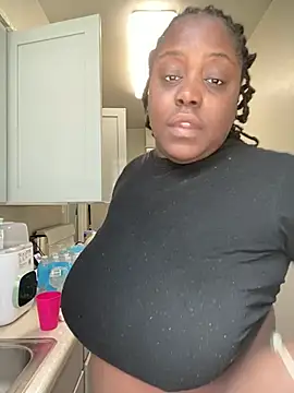 fantasygyal online show from 06-05-26, 03:29